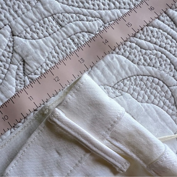 NWT - MOTHER - The Hustler Ankle Fray Jean - Glass Slipper - Picture 14 of 15